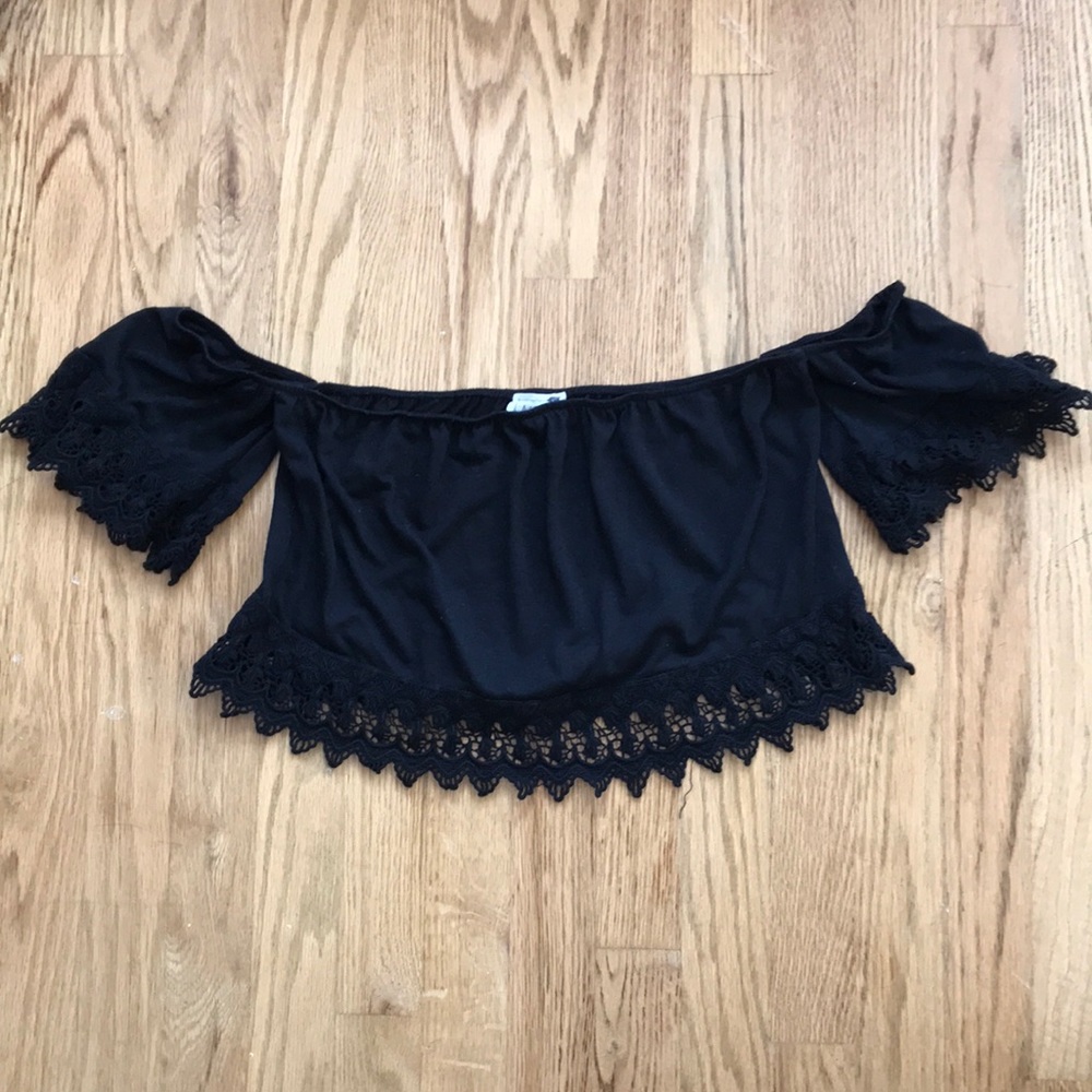Off The Shoulder Cropped Top